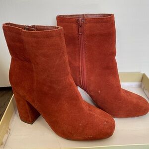 Urban Outfitters Burnt Orange Suede Booties Size 6